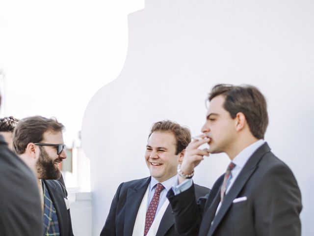 La boda de Alejandro y Mónica en Dos Hermanas, Sevilla 40