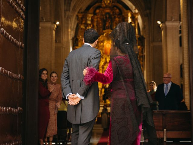 La boda de Alejandro y Mónica en Dos Hermanas, Sevilla 45