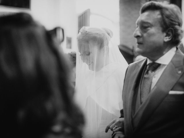 La boda de Alejandro y Mónica en Dos Hermanas, Sevilla 47