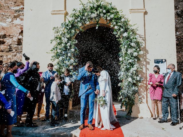 La boda de M Carmen y Vicente en Paymogo, Huelva 11