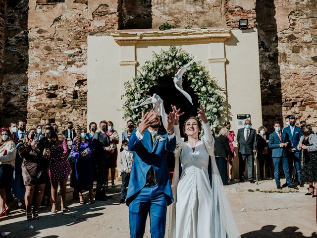 La boda de M Carmen y Vicente en Paymogo, Huelva 12