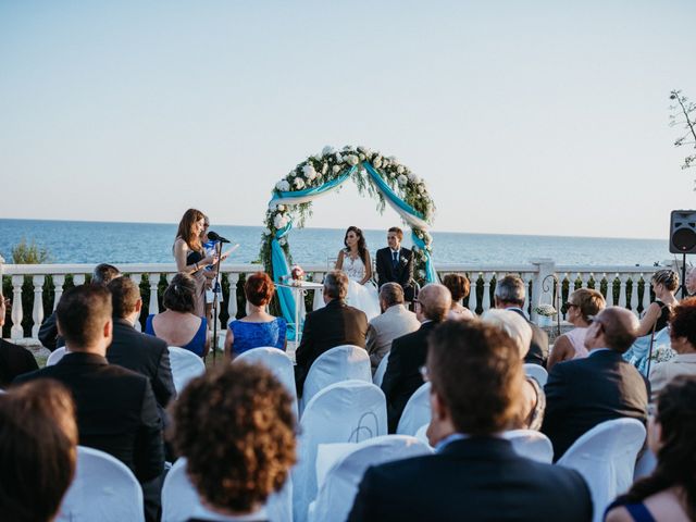 La boda de Eduard y Raquel en Vilanova I La Geltru, Barcelona 40