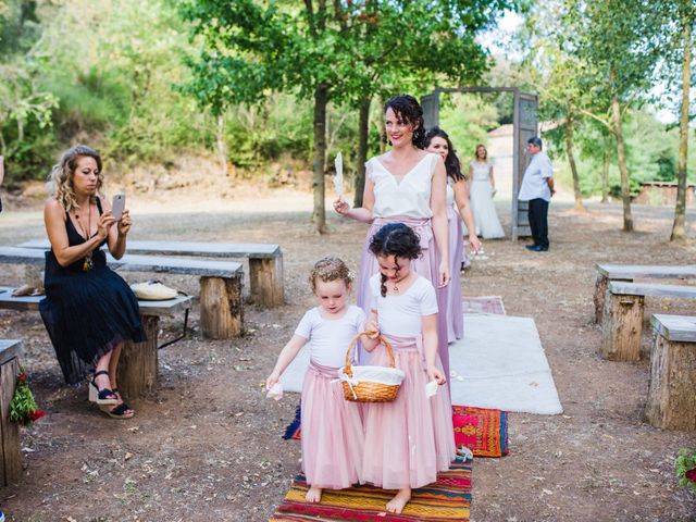 La boda de Daniel y Delia en Santa Pau, Girona 55