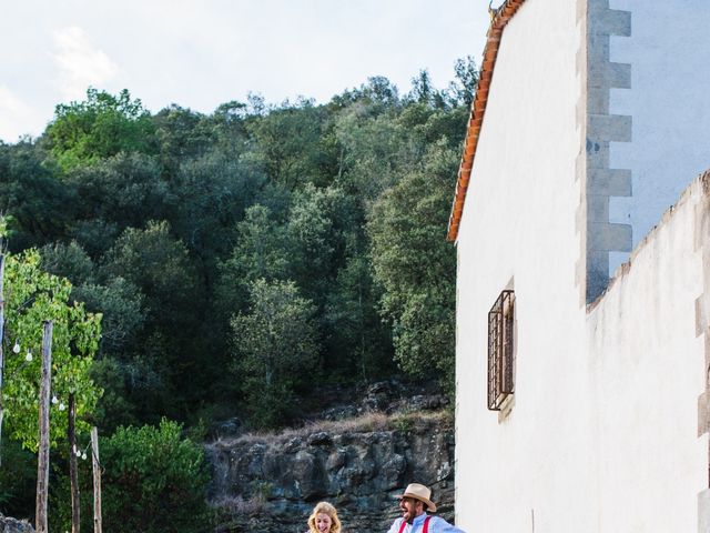 La boda de Daniel y Delia en Santa Pau, Girona 95