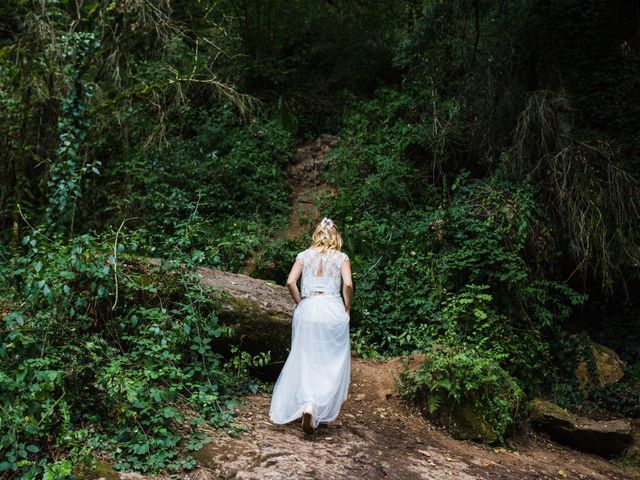 La boda de Daniel y Delia en Santa Pau, Girona 109