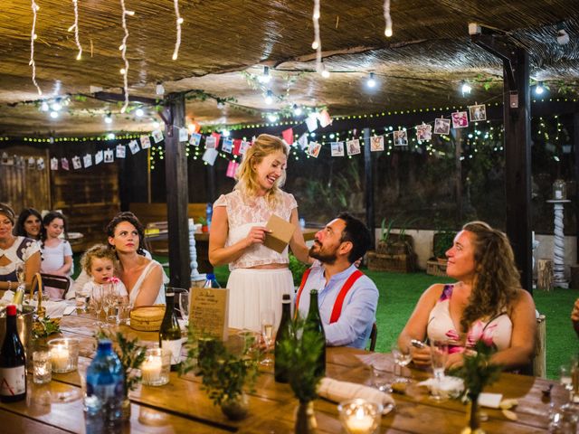 La boda de Daniel y Delia en Santa Pau, Girona 126