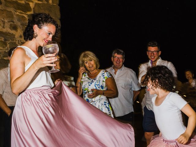 La boda de Daniel y Delia en Santa Pau, Girona 137