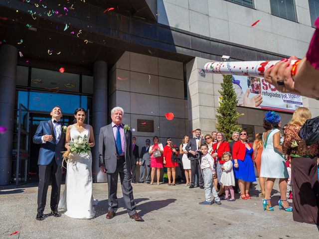 La boda de José y Silvia en Leganés, Madrid 19