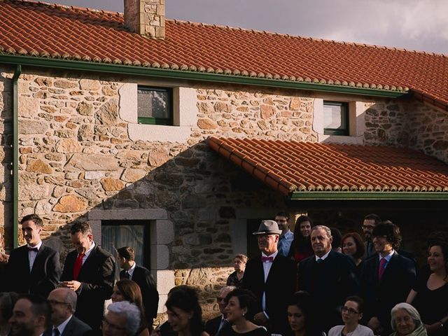 La boda de Juan y Rebeca en Raris, A Coruña 25