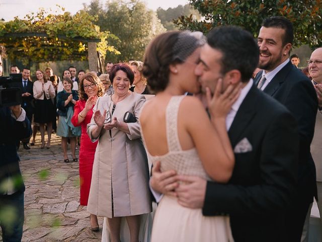 La boda de Juan y Rebeca en Raris, A Coruña 40