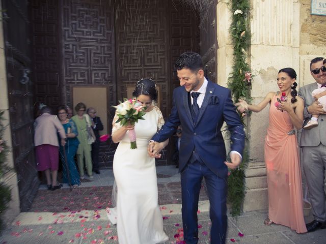 La boda de Ángela y Daniel en Montilla, Córdoba 21