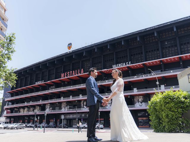 La boda de Mario y Vanessa en Valencia, Valencia 39