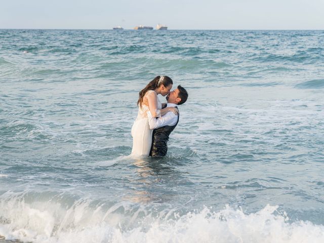 La boda de Mario y Vanessa en Valencia, Valencia 47