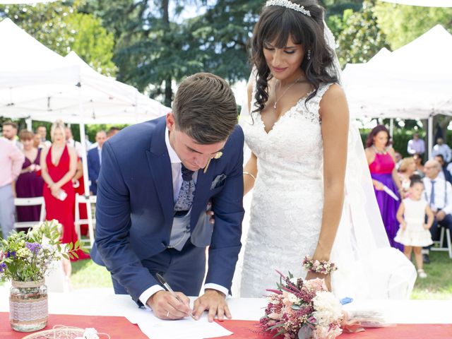 La boda de Carlos y Sara en Madrid, Madrid 33