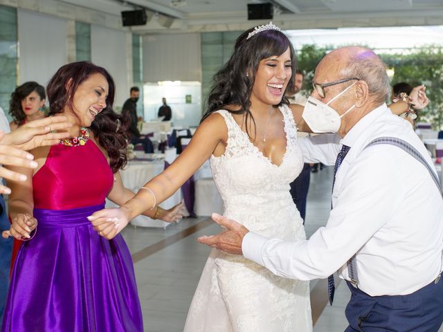 La boda de Carlos y Sara en Madrid, Madrid 76