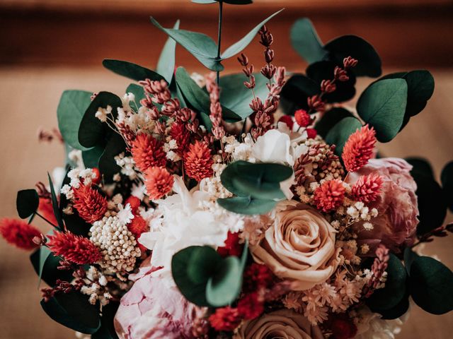 La boda de Ángel y Deborah en Mangiron, Madrid 29