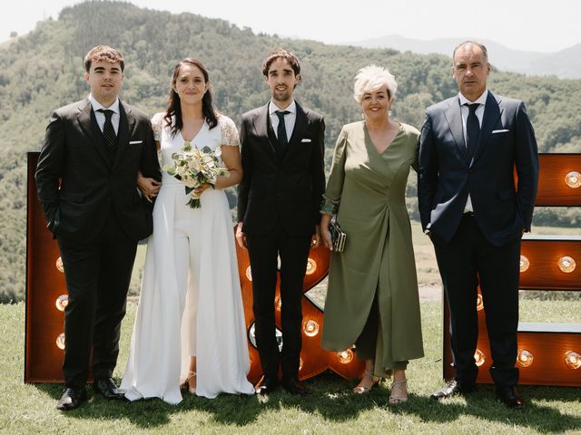 La boda de Eñaut y Idoia en Elorrio, Vizcaya 14