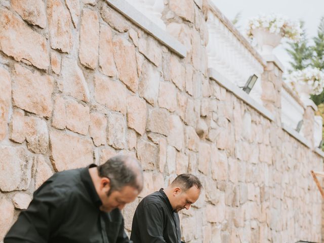 La boda de Alex y Alba en San Agustin De Guadalix, Madrid 97