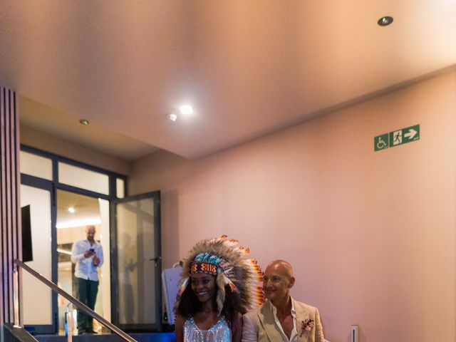 La boda de Ricardo y Priscilla en Alacant/alicante, Alicante 121