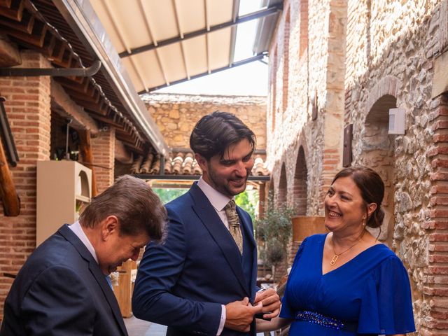 La boda de Albert y Paula en Sant Fost De Campsentelles, Barcelona 16