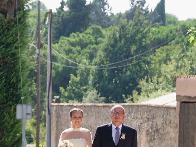 La boda de Albert y Paula en Sant Fost De Campsentelles, Barcelona 33