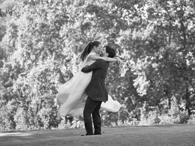 La boda de Albert y Paula en Sant Fost De Campsentelles, Barcelona 1