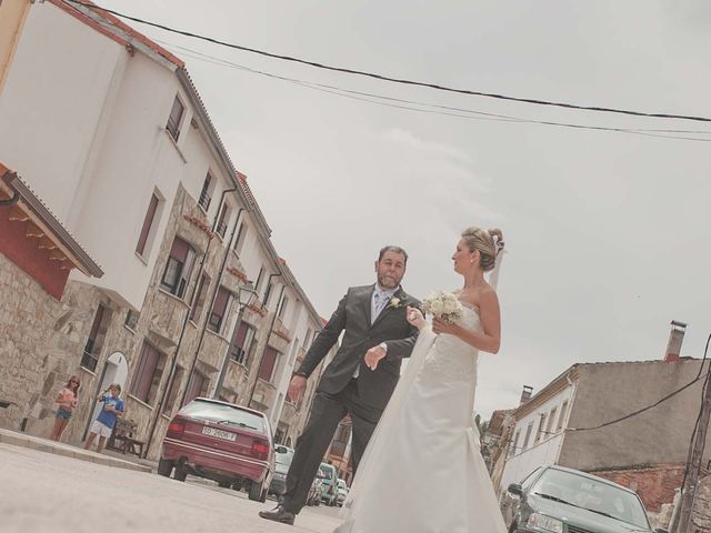 La boda de Pedro y Mamen en Almarza, Soria 33