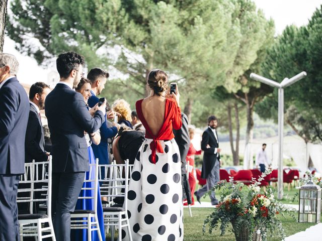 La boda de Miguel y María en Quintanilla De Onesimo, Valladolid 100