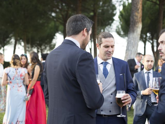 La boda de Miguel y María en Quintanilla De Onesimo, Valladolid 200