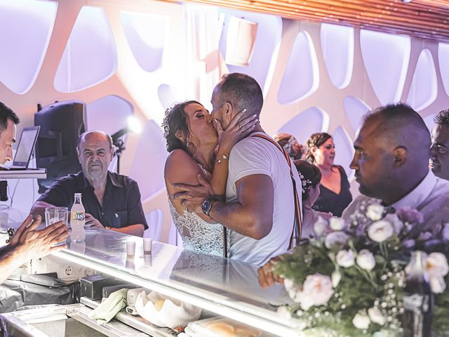 La boda de Joaquín y Naira en La Manga Del Mar Menor, Murcia 44