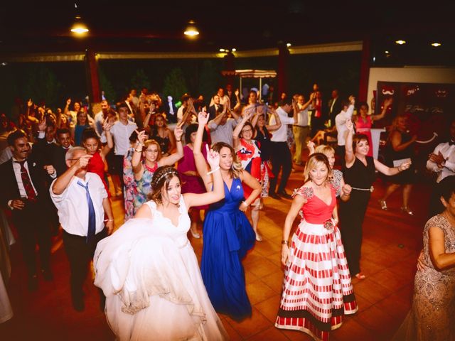 La boda de Noelia y Javier en Valdastillas, Cáceres 122