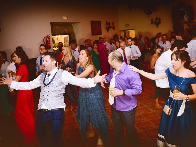 La boda de Elvira y Jonatan en Cabezabellosa, Cáceres 86