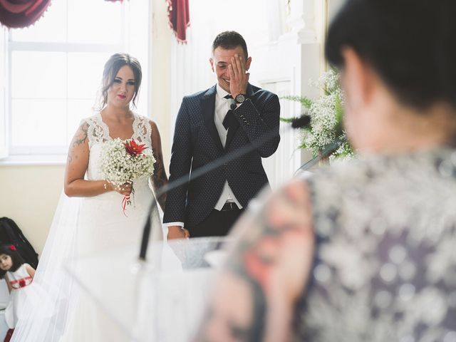 La boda de Efrén y Lucía en Castropol, Asturias 25