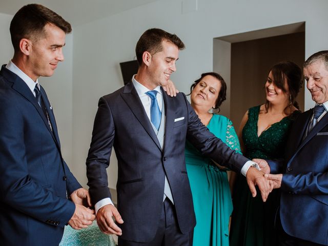 La boda de Agustín y Fátima en Espartinas, Sevilla 27