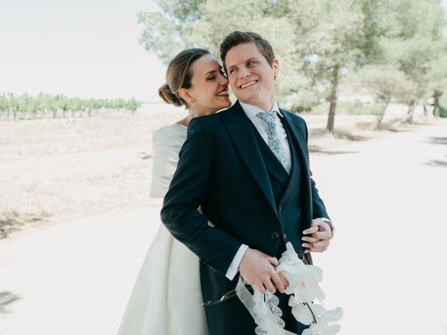 La boda de María y Iñaki en Pozuelo De Calatrava, Ciudad Real 63