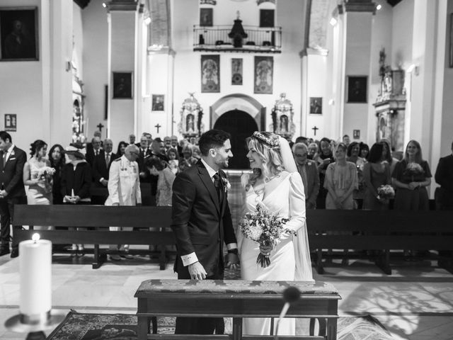 La boda de Katy y Borja en Sevilla, Sevilla 37