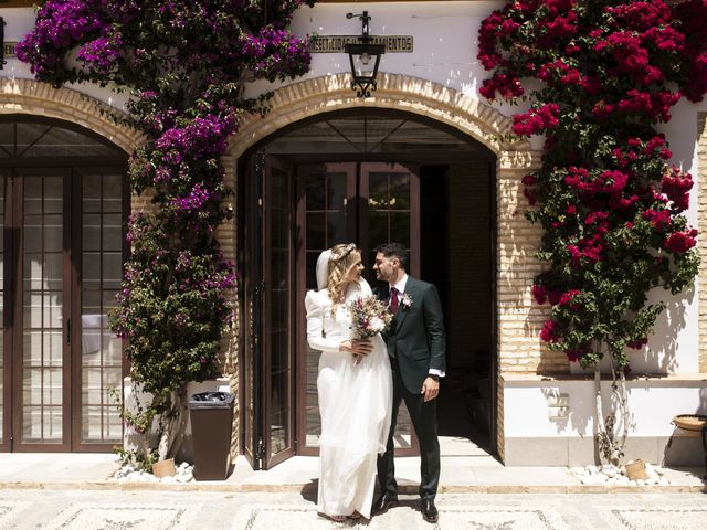 La boda de Katy y Borja en Sevilla, Sevilla 39