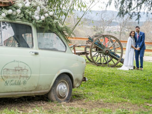 La boda de Marcos y Cristina en La Adrada, Ávila 37