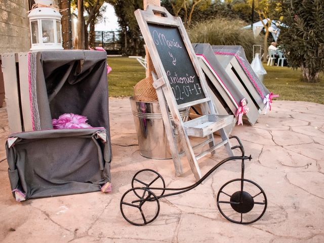 La boda de Antonio y María en Badajoz, Badajoz 29