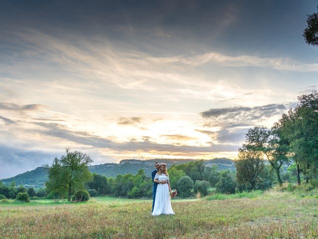 La boda de Jaume y Saray en Sant Marti De Centelles, Barcelona 22