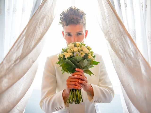 La boda de Lorena y Noemi en Carracedelo, León 6