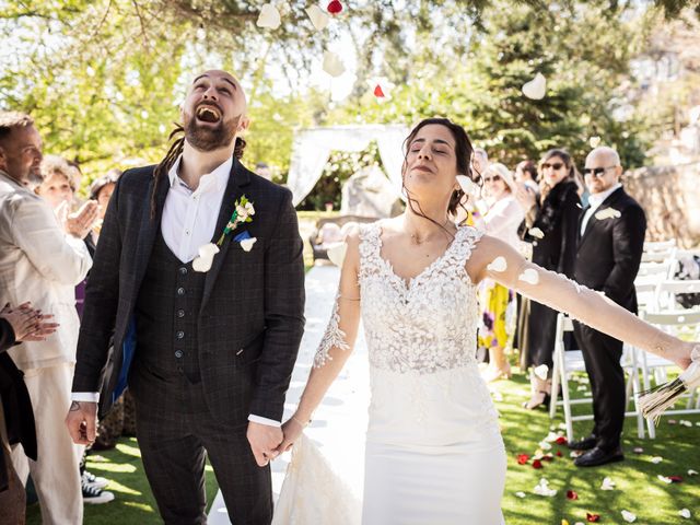 La boda de Toni y Alba en Alella, Barcelona 22