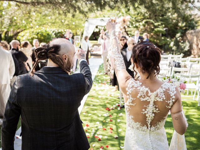 La boda de Toni y Alba en Alella, Barcelona 23