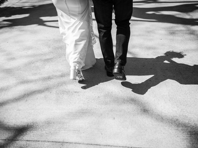 La boda de Toni y Alba en Alella, Barcelona 38