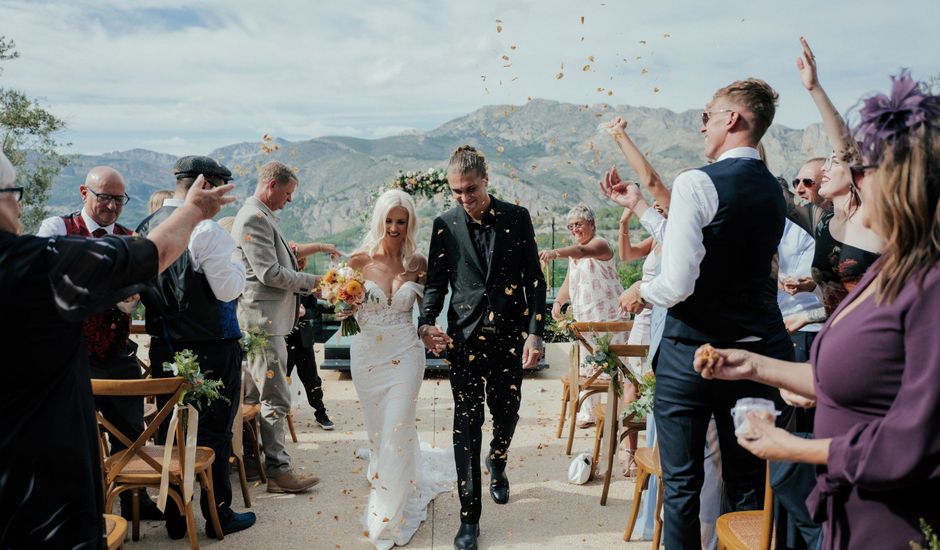 La boda de Josh Watts y Olivia Watts en Alacant/alicante, Alicante