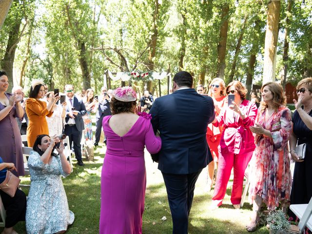 La boda de Angel y Silvia en Saelices, Cuenca 31