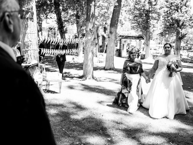 La boda de Angel y Silvia en Saelices, Cuenca 35
