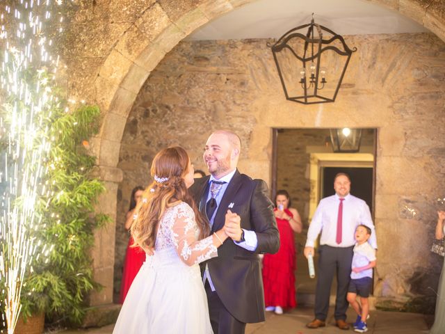 La boda de Jose y Viviana en Abegondo, A Coruña 100
