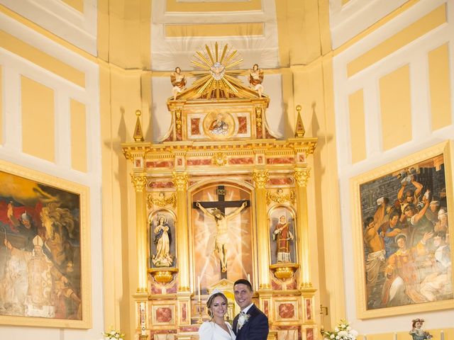 La boda de Estefanía y Mario en Cubas De La Sagra, Madrid 24