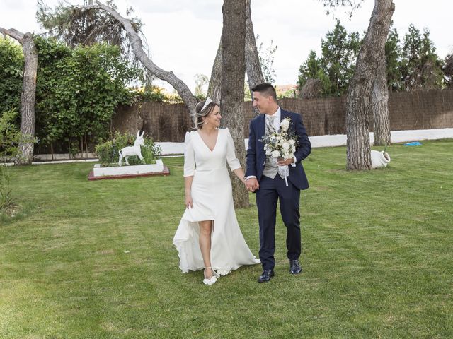 La boda de Estefanía y Mario en Cubas De La Sagra, Madrid 30